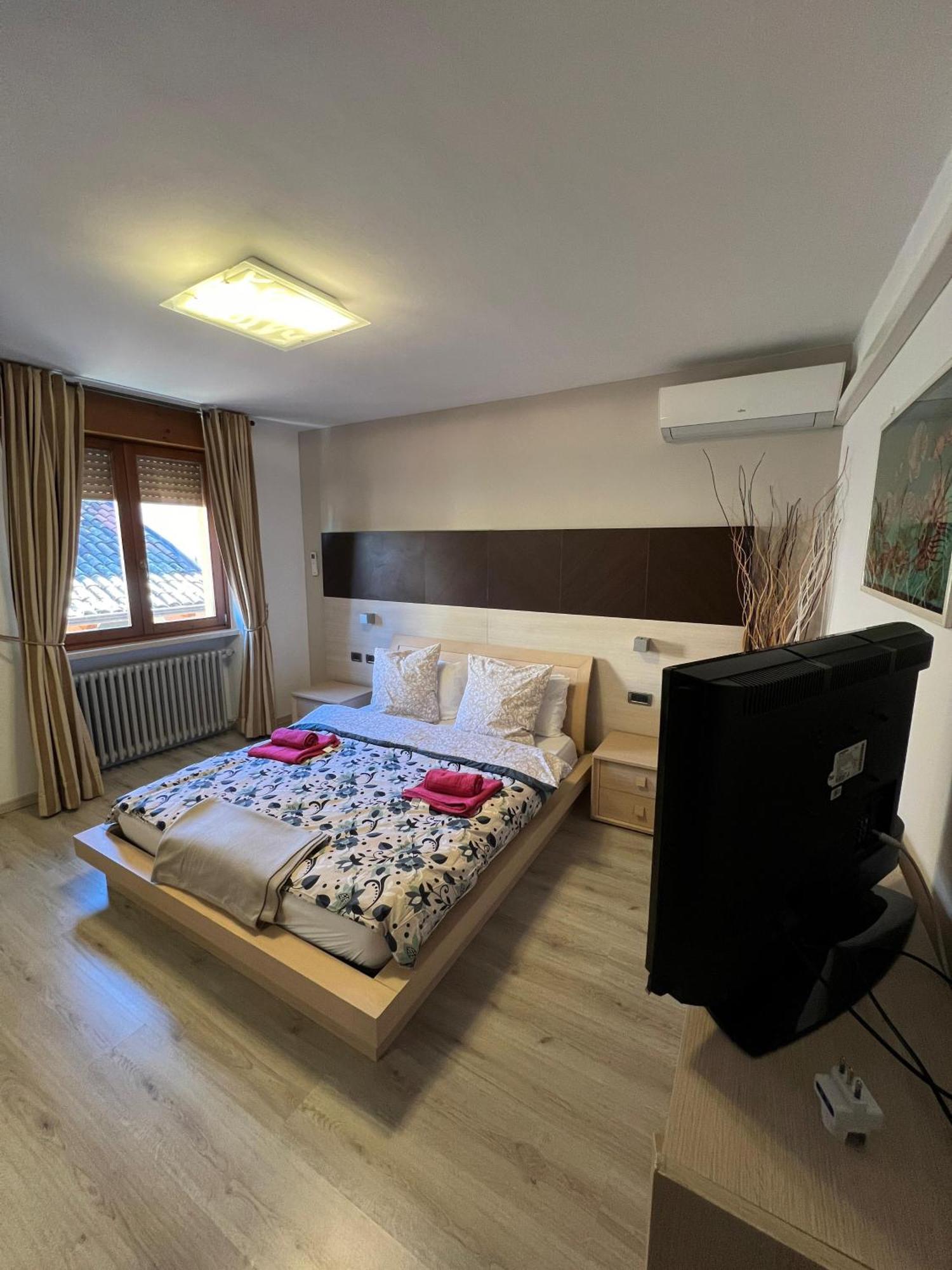 B&B Al Vittoriale Da Maja Gardone Riviera Exterior photo